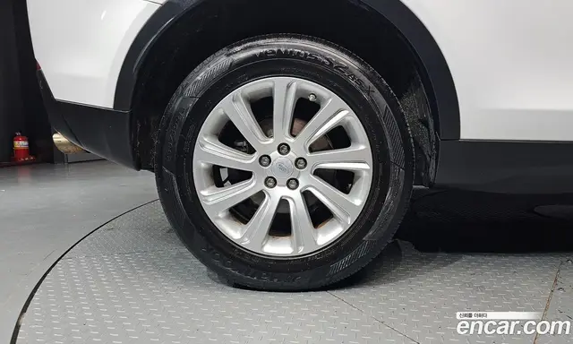 Land Rover Discovery Sport 2015 2.0 автомат (гидро), миниатюра 5