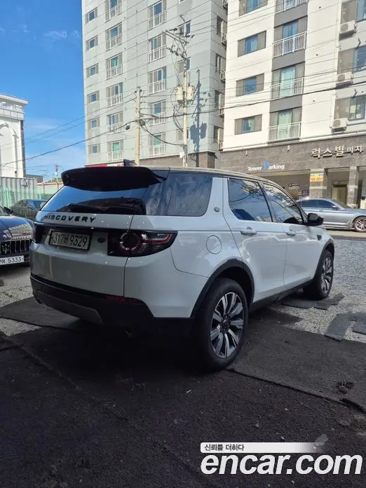 Land Rover Discovery Sport 2017 2.0 автомат (гидро), фото 11
