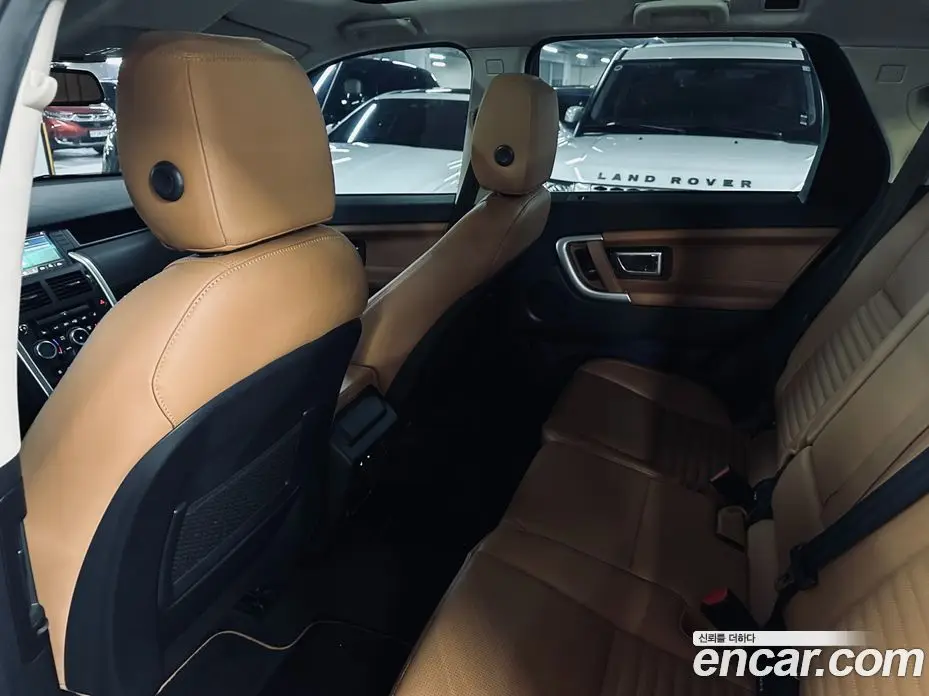 Land Rover Discovery Sport 2018 2.0 автомат (гидро), фото 11