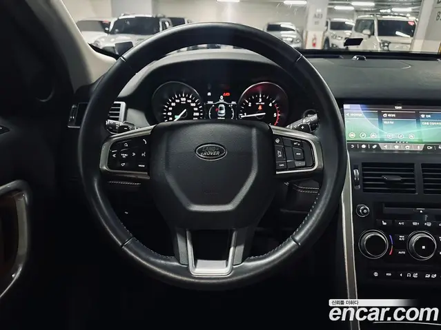 Land Rover Discovery Sport 2018 2.0 автомат (гидро), миниатюра 12