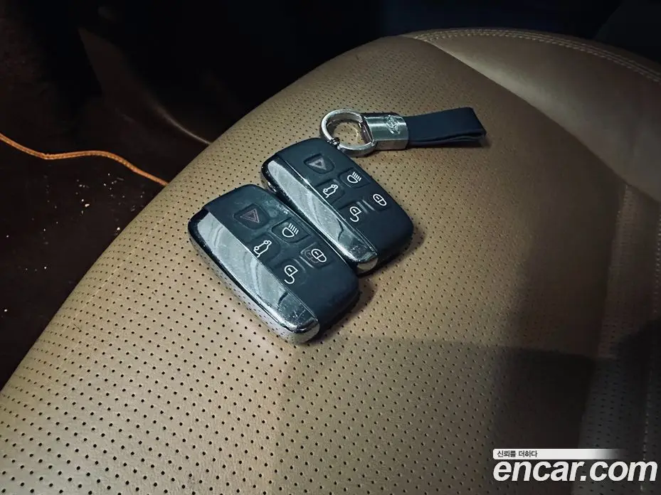 Land Rover Discovery Sport 2018 2.0 автомат (гидро), фото 13