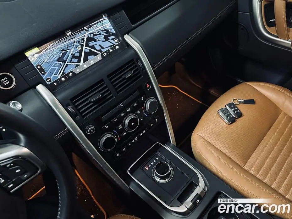 Land Rover Discovery Sport 2018 2.0 автомат (гидро), фото 20
