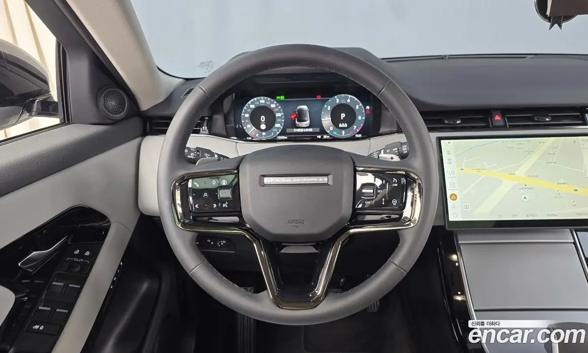 Land Rover Range Rover Evoque 2025 2.0 автомат (гидро), фото 13