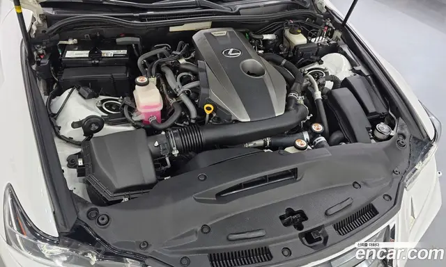 Lexus IS 2016 2.0 автомат (гидро), миниатюра 6 Lexus IS 2016 2.0 автомат (гидро), миниатюра 6