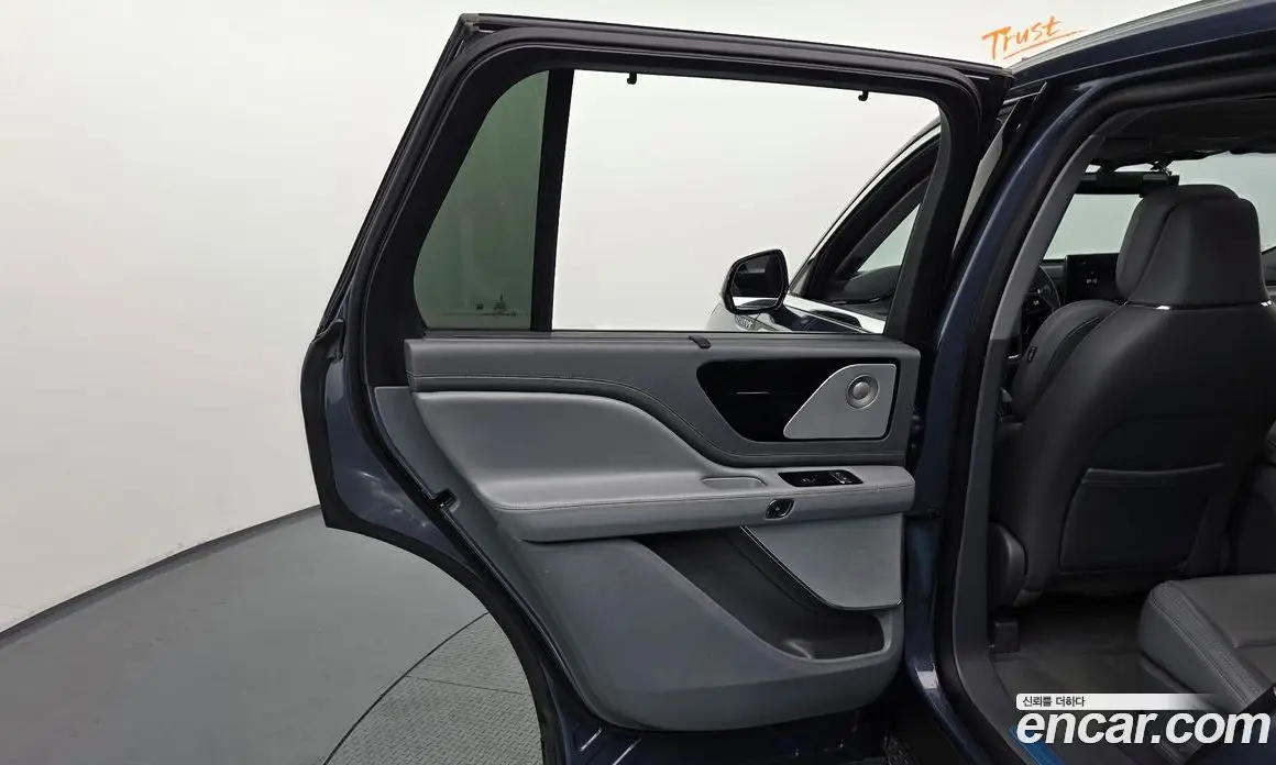 Lincoln Aviator 2021 3.0 автомат (гидро), фото 15 Lincoln Aviator 2021 3.0 автомат (гидро), фото 15