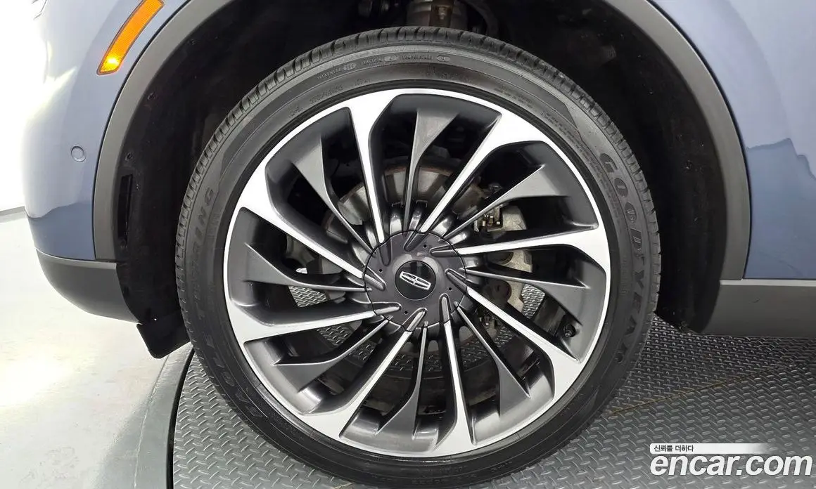 Lincoln Aviator 2021 3.0 автомат (гидро), фото 5 Lincoln Aviator 2021 3.0 автомат (гидро), фото 5