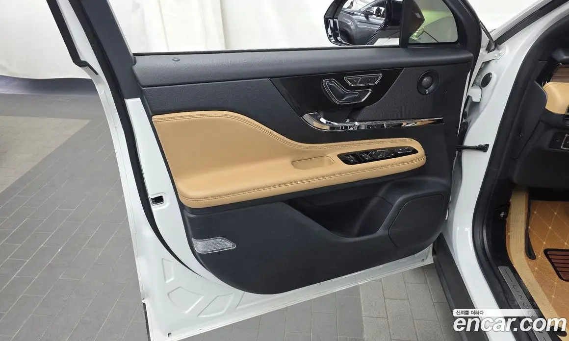 Lincoln Corsair 2021 2.0 автомат (гидро), фото 14 Lincoln Corsair 2021 2.0 автомат (гидро), фото 14