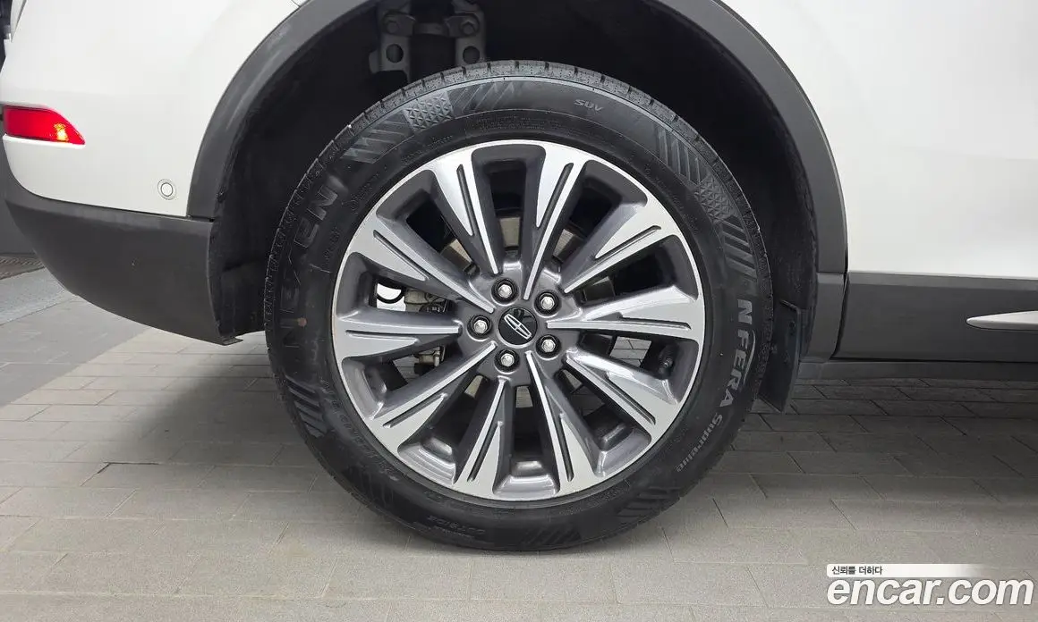 Lincoln Corsair 2021 2.0 автомат (гидро), фото 5 Lincoln Corsair 2021 2.0 автомат (гидро), фото 5