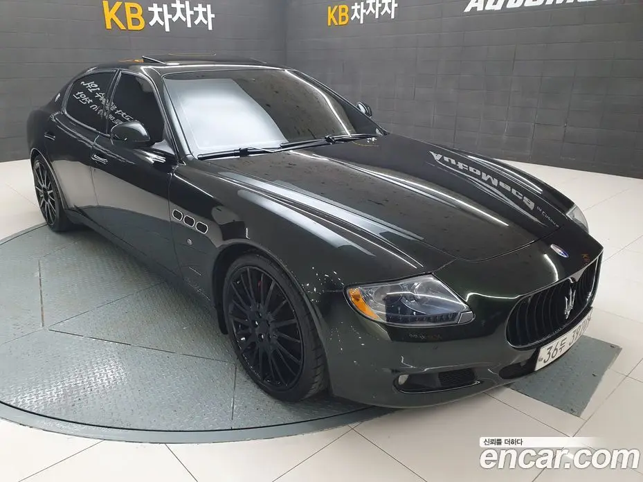 Maserati Quattroporte 2011 4.7 автомат (гидро), фото 1 Maserati Quattroporte 2011 4.7 автомат (гидро), фото 1