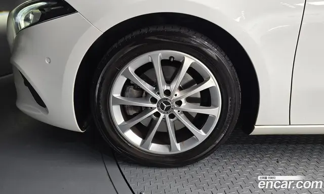 Mercedes-Benz A-Class 2020 2.0 гидро, миниатюра 5 Mercedes-Benz A-Class 2020 2.0 гидро, миниатюра 5