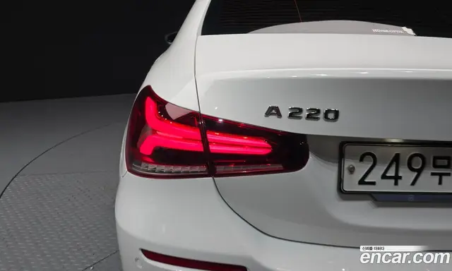 Mercedes-Benz A-Class 2020 2.0 гидро, миниатюра 9 Mercedes-Benz A-Class 2020 2.0 гидро, миниатюра 9