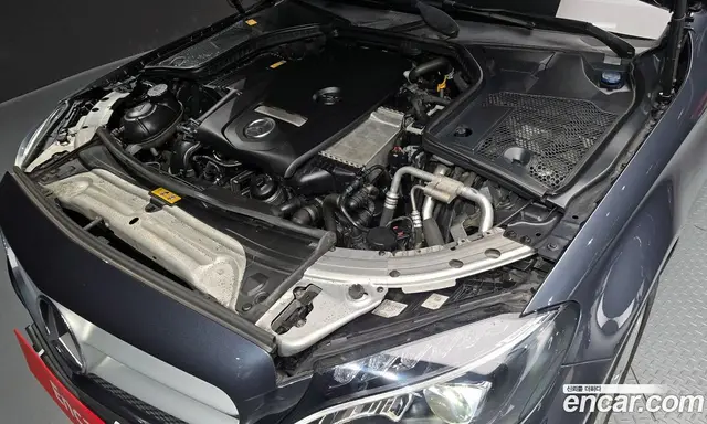 Mercedes-Benz C-Class 2015 2.0 гидро, миниатюра 6 Mercedes-Benz C-Class 2015 2.0 гидро, миниатюра 6
