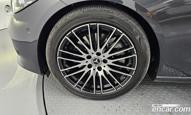 Mercedes-Benz C-Class 2024 2.0 гидро, миниатюра 5 Mercedes-Benz C-Class 2024 2.0 гидро, миниатюра 5