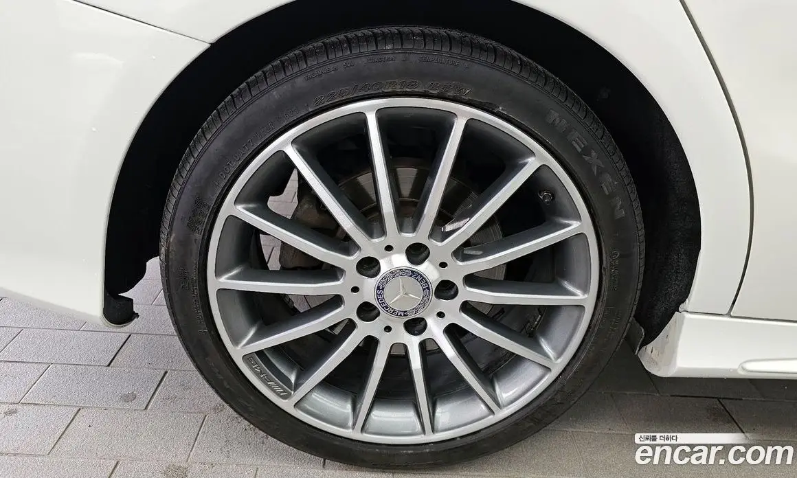Mercedes-Benz CLA-Class 2015 2.0 гидро, фото 5 Mercedes-Benz CLA-Class 2015 2.0 гидро, фото 5