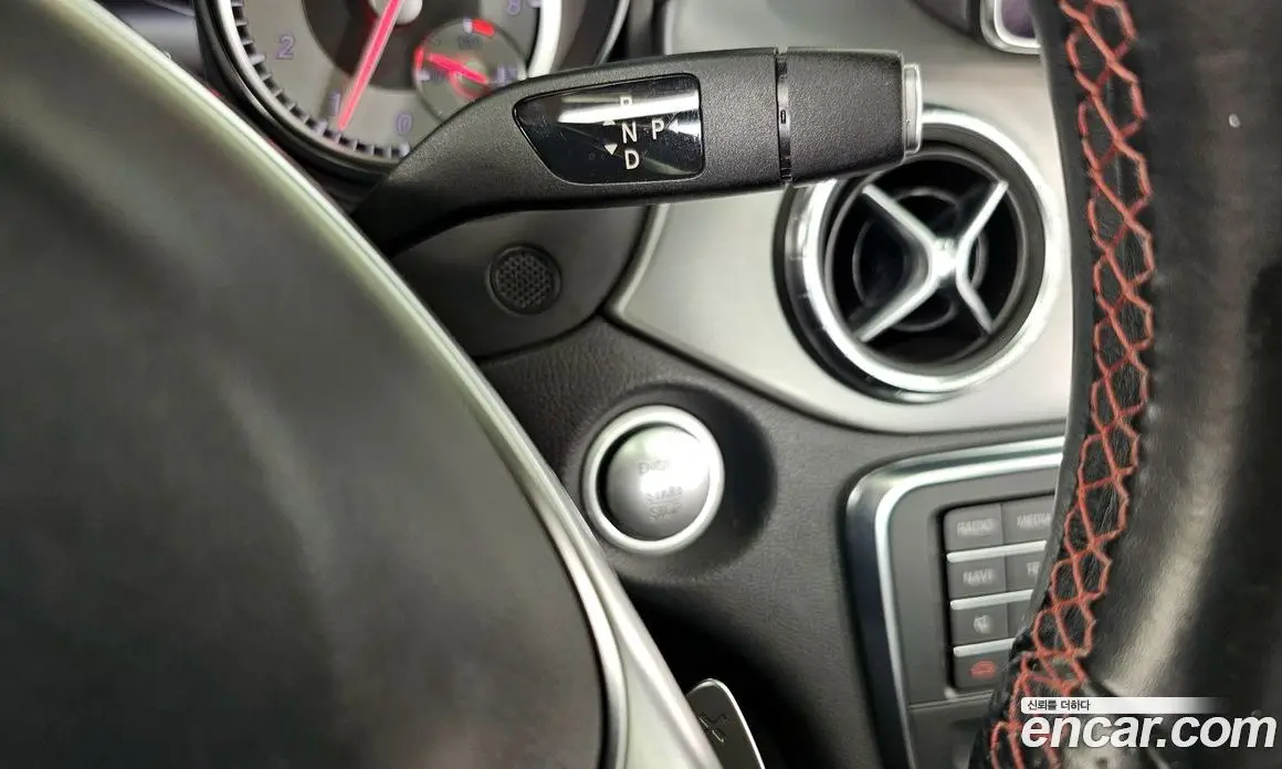 Mercedes-Benz CLA-Class 2015 2.0 гидро, фото 9 Mercedes-Benz CLA-Class 2015 2.0 гидро, фото 9