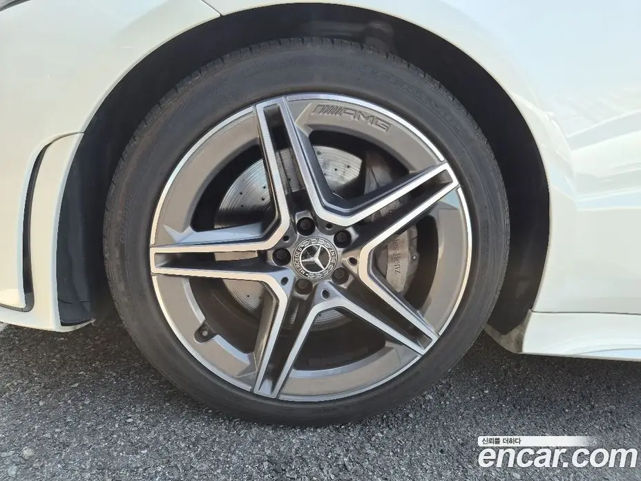 Mercedes-Benz CLS-Class 2019 1.9 гидро, фото 13 Mercedes-Benz CLS-Class 2019 1.9 гидро, фото 13