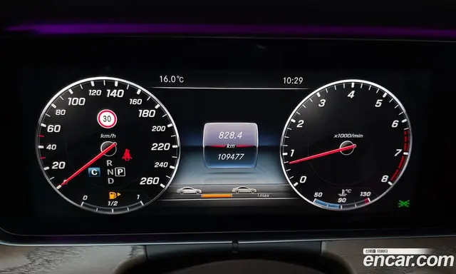 Mercedes-Benz E-Class 2017 2.0 автомат (гидро), миниатюра 8
