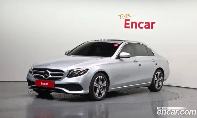Mercedes-Benz E-Class, 2017, 110 014 км
