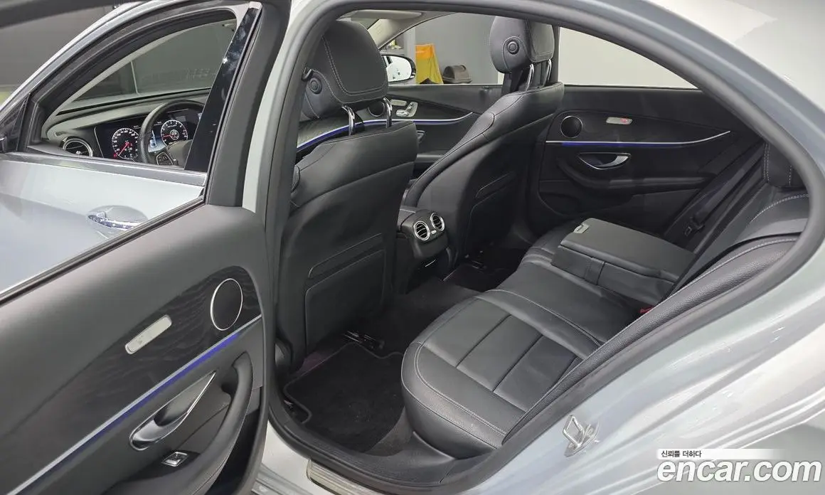 Mercedes-Benz E-Class 2017 2.0 автомат (гидро), фото 11