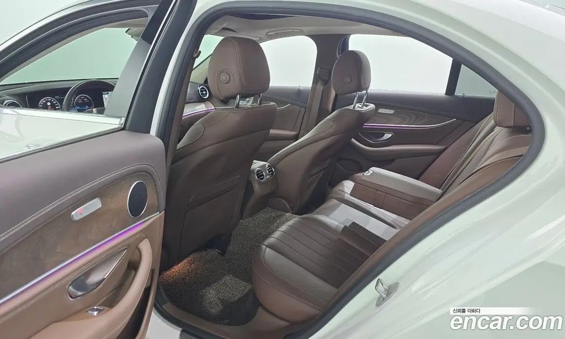 Mercedes-Benz E-Class 2017 2.0 гидро, фото 12