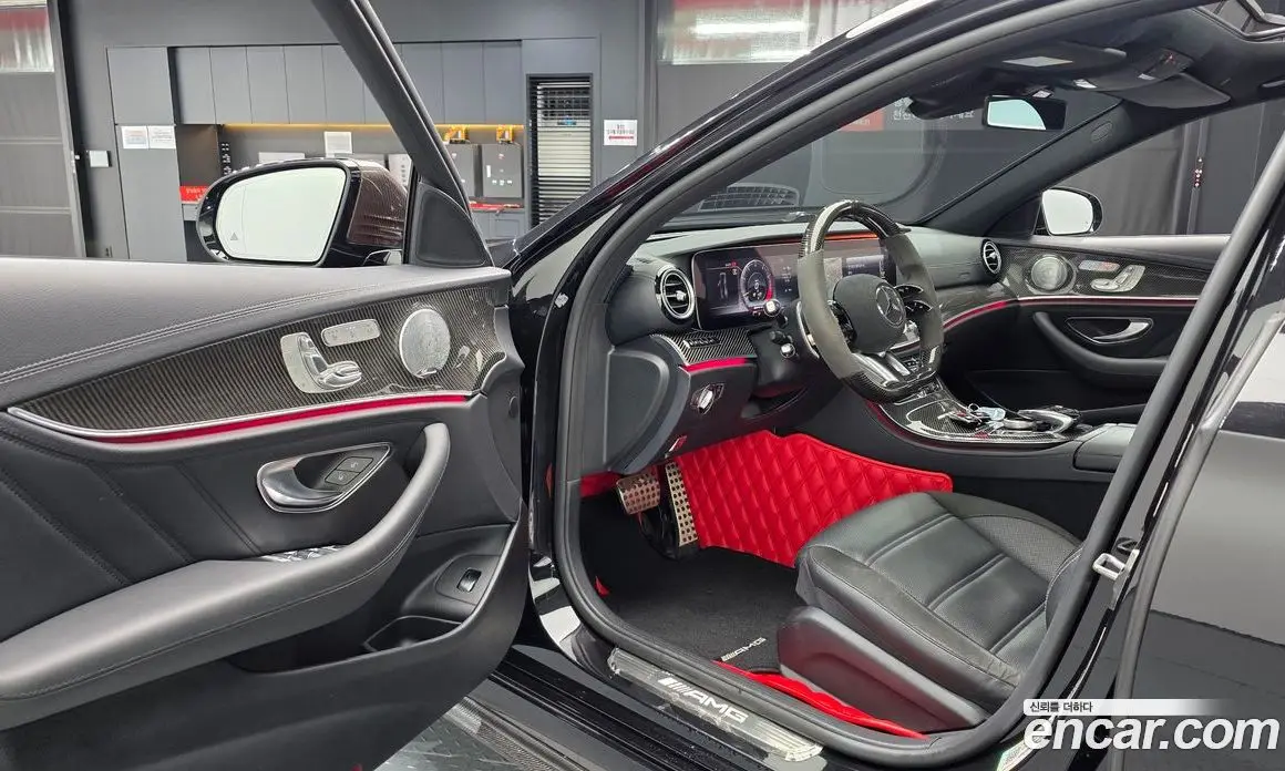 Mercedes-Benz E-Class 2018 4.0 гидро, фото 12 Mercedes-Benz E-Class 2018 4.0 гидро, фото 12