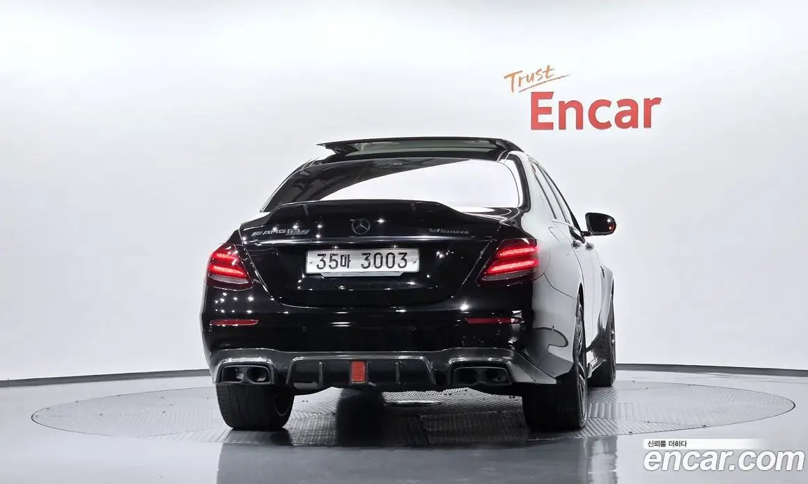 Mercedes-Benz E-Class 2018 4.0 гидро, фото 3 Mercedes-Benz E-Class 2018 4.0 гидро, фото 3