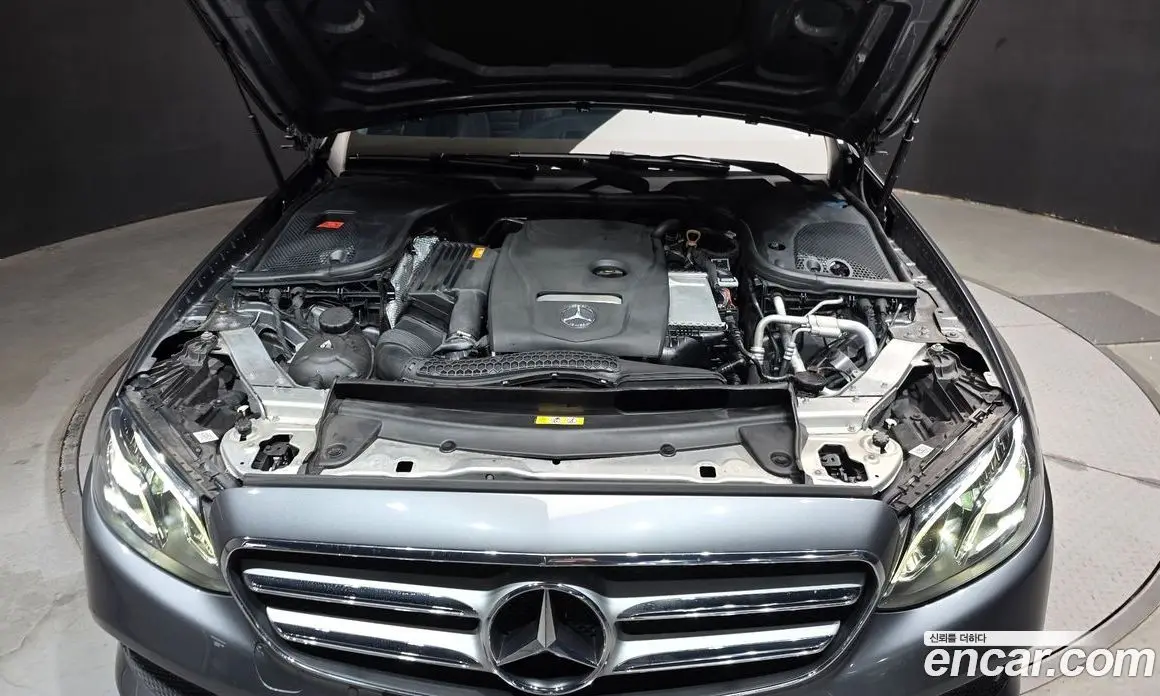 Mercedes-Benz E-Class 2019 2.0 автомат (гидро), фото 6