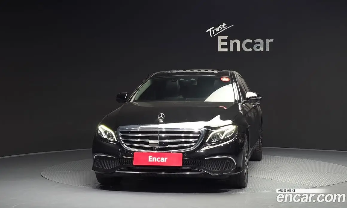 Mercedes-Benz E-Class 2020 2.0 гидро, фото 3 Mercedes-Benz E-Class 2020 2.0 гидро, фото 3