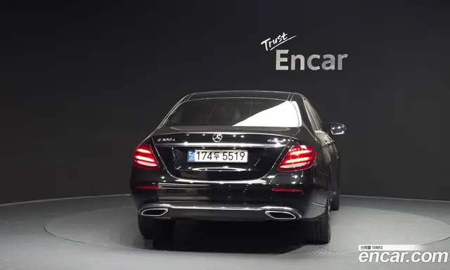 Mercedes-Benz E-Class 2020 2.0 гидро, миниатюра 4 Mercedes-Benz E-Class 2020 2.0 гидро, миниатюра 4