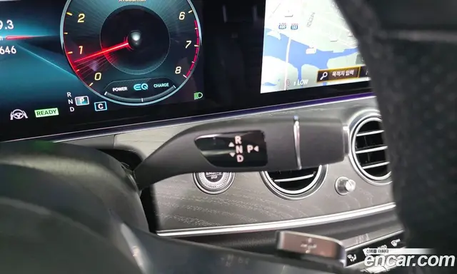 Mercedes-Benz E-Class 2022 2.0 гидро, миниатюра 12