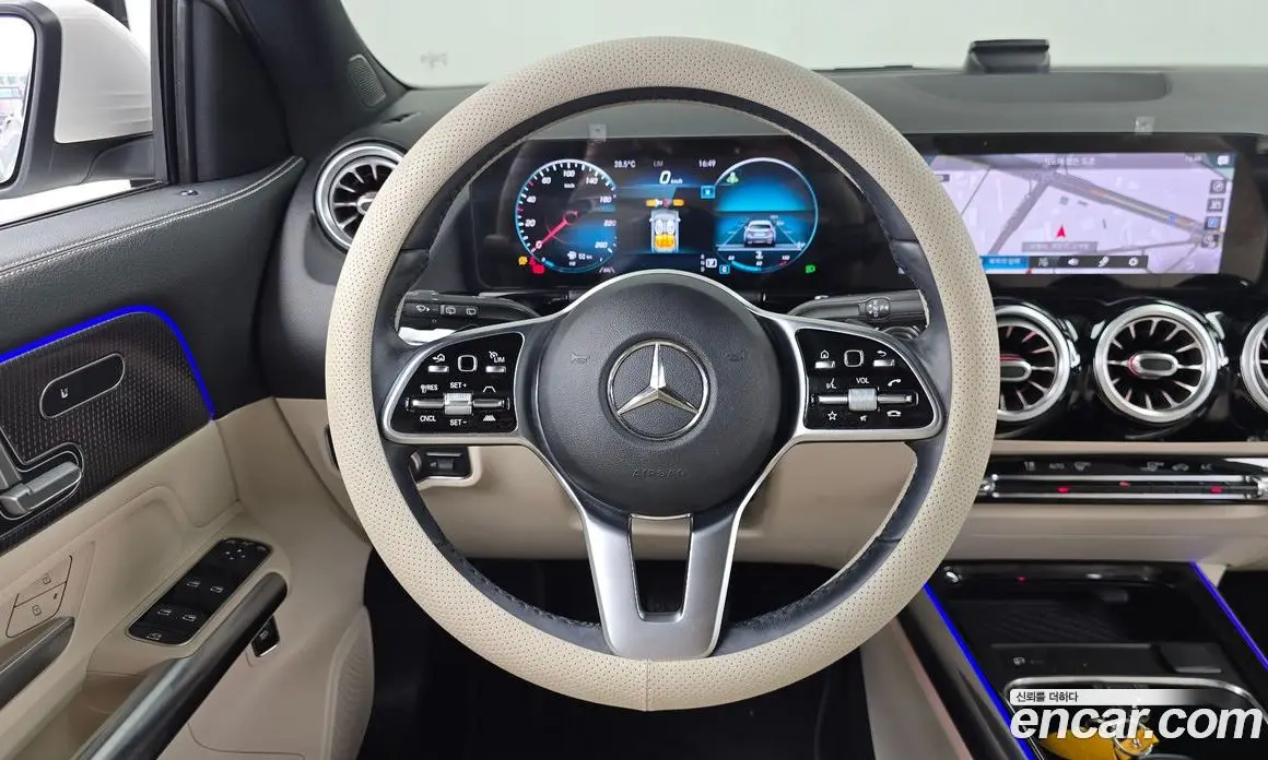 Mercedes-Benz GLA-Class 2021 2.0 гидро, фото 18