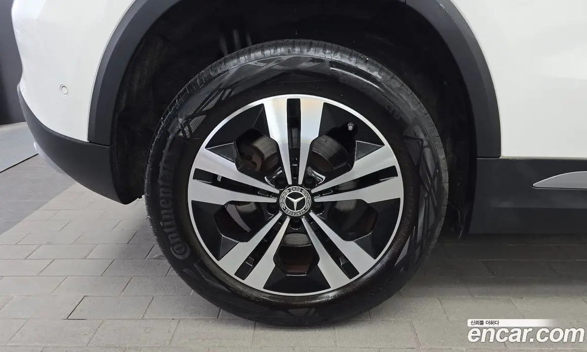Mercedes-Benz GLA-Class 2021 2.0 гидро, фото 5