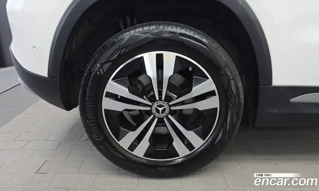 Mercedes-Benz GLA-Class 2021 2.0 гидро, миниатюра 5