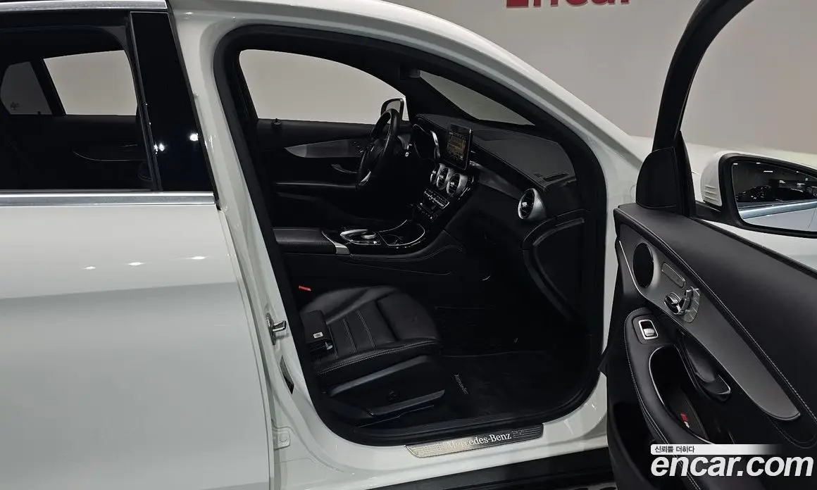 Mercedes-Benz GLC-Class 2018 2.1 гидро, фото 15 Mercedes-Benz GLC-Class 2018 2.1 гидро, фото 15