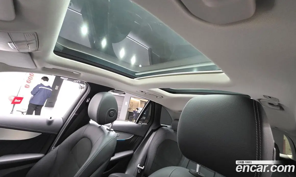 Mercedes-Benz GLC-Class 2019 2.0 гидро, фото 16