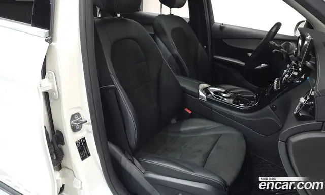 Mercedes-Benz GLC-Class 2019 2.0 гидро, миниатюра 9