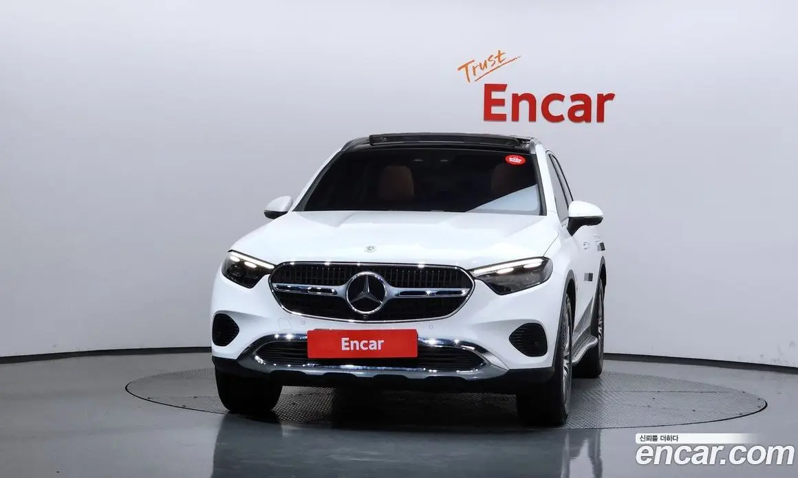 Mercedes-Benz GLC-Class 2024 2.0 гидро, фото 3 Mercedes-Benz GLC-Class 2024 2.0 гидро, фото 3