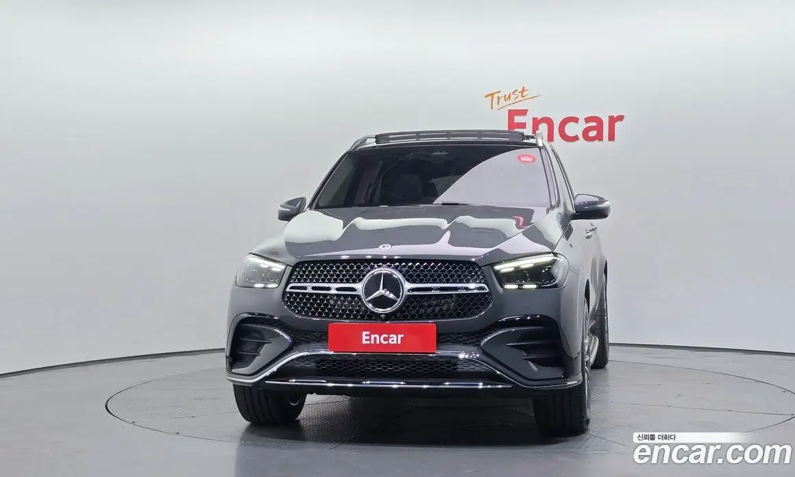 Mercedes-Benz GLE-Class 2025 3.0 гидро, фото 3 Mercedes-Benz GLE-Class 2025 3.0 гидро, фото 3