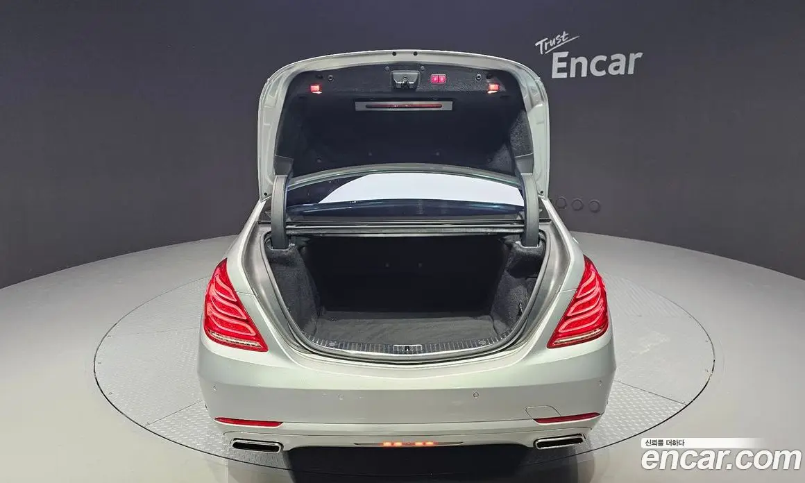 Mercedes-Benz S-Class 2014 4.7 гидро, фото 20 Mercedes-Benz S-Class 2014 4.7 гидро, фото 20