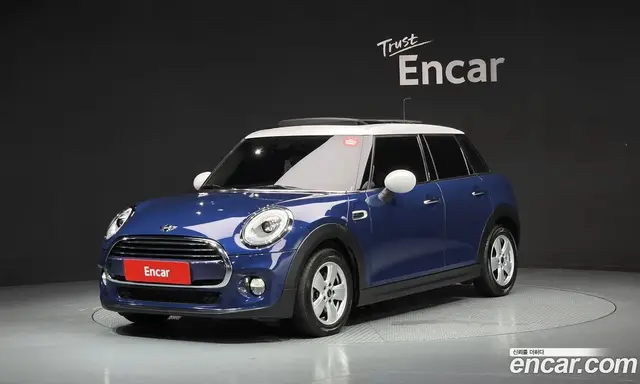 Mini Cooper, 2016, 104 906 км