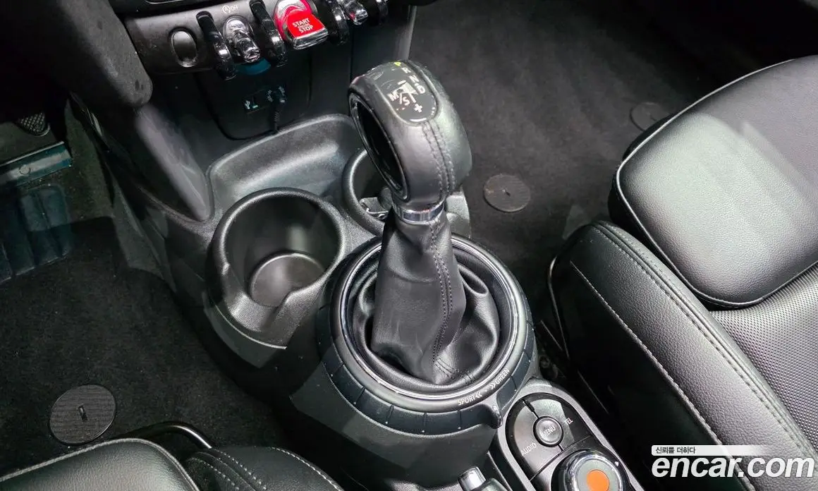 Mini Cooper 2016 1.5 автомат (гидро), фото 9