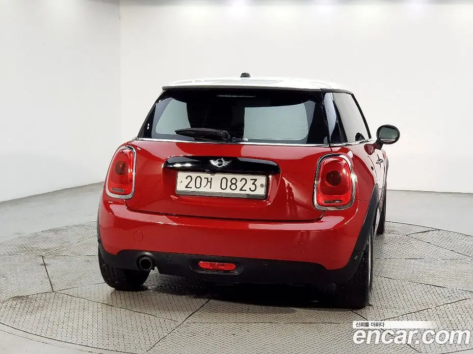 Mini Cooper 2016 1.5 автомат (гидро), фото 3
