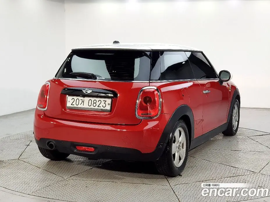 Mini Cooper 2016 1.5 автомат (гидро), фото 4