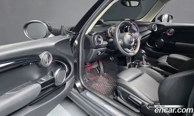 Mini Cooper 2019 2.0 автомат (гидро), миниатюра 12