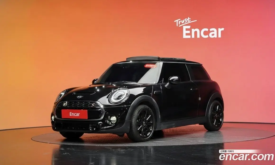 Mini Cooper 2019 2.0 автомат (гидро), фото 34