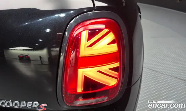Mini Cooper 2019 2.0 автомат (гидро), миниатюра 8