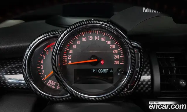 Mini Cooper 2019 2.0 автомат (гидро), миниатюра 10