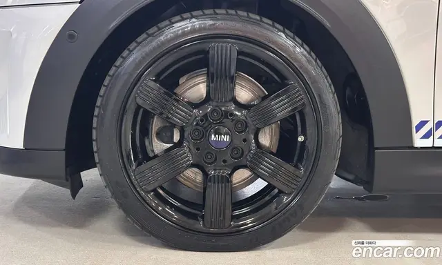 Mini Cooper 2022 2.0 автомат (гидро), миниатюра 5