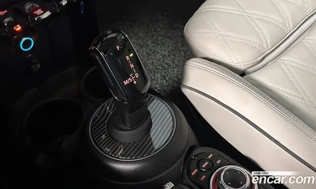 Mini Cooper 2022 2.0 автомат (гидро), миниатюра 9