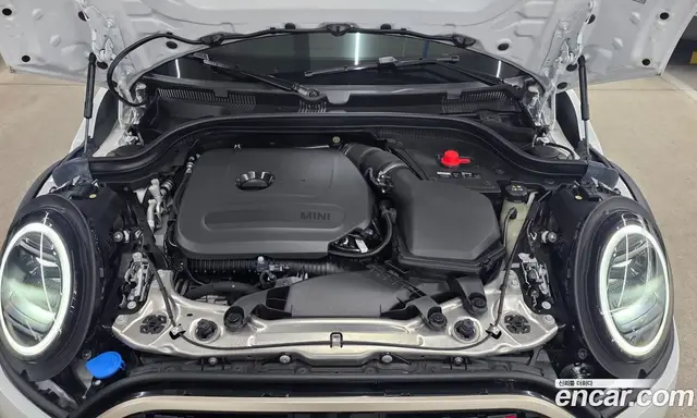 Mini Cooper 2025 2.0 автомат (гидро), миниатюра 6